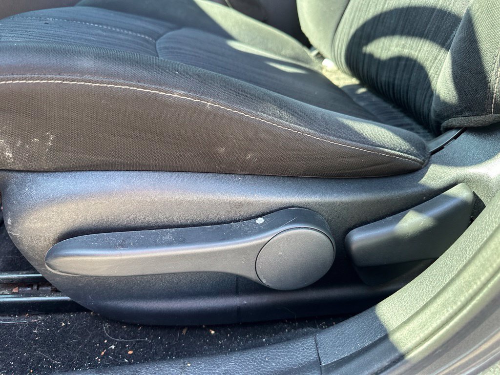 Used 2018 Nissan Sentra SV FWD image 16