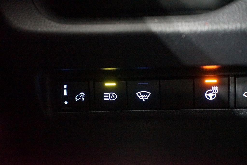 Certified 2021 Toyota RAV4 XLE Premium image 23