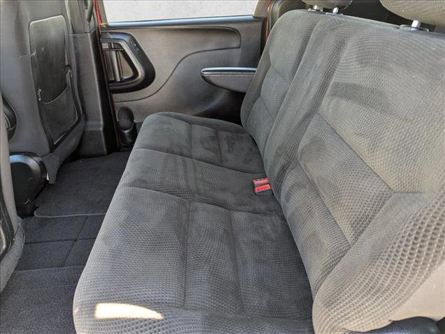 Used 2018 Dodge Grand Caravan SE image 23