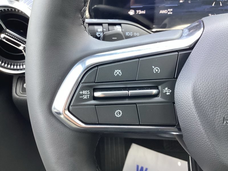 New 2027 Chevrolet Equinox LT w/ Safety and Technology Package AWD/4WD image 28