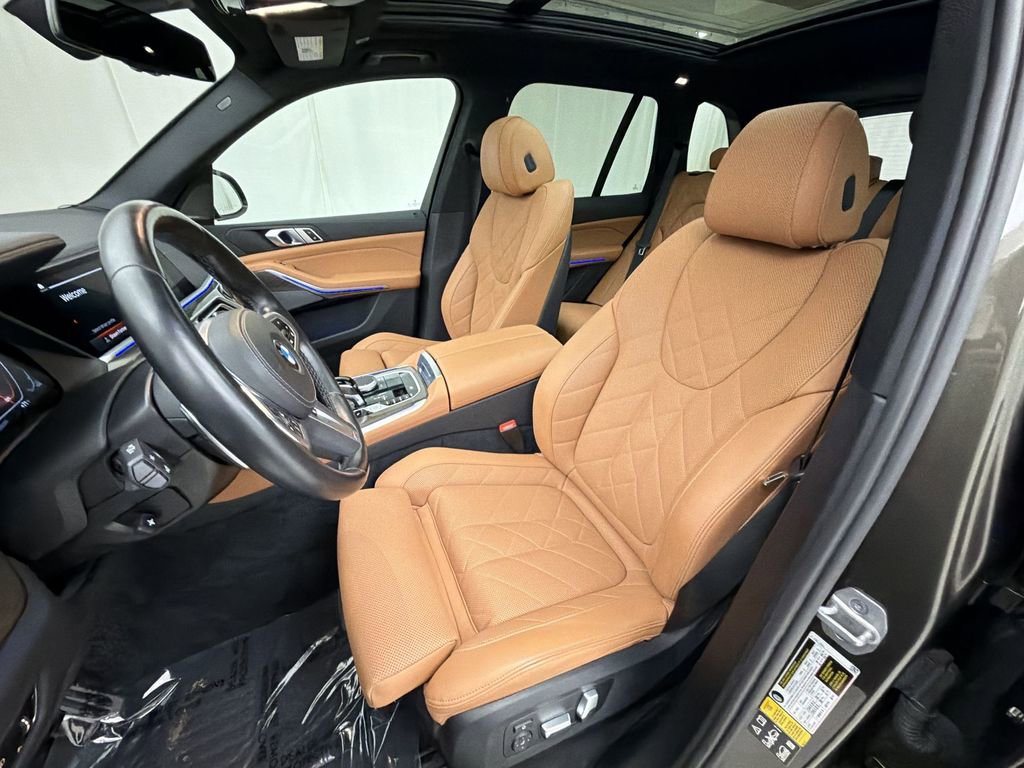 Used 2023 BMW X5 xDrive40i w/ M Sport Package image 12