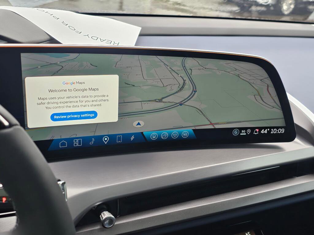 New 2026 Cadillac Vistiq Premium Luxury image 42