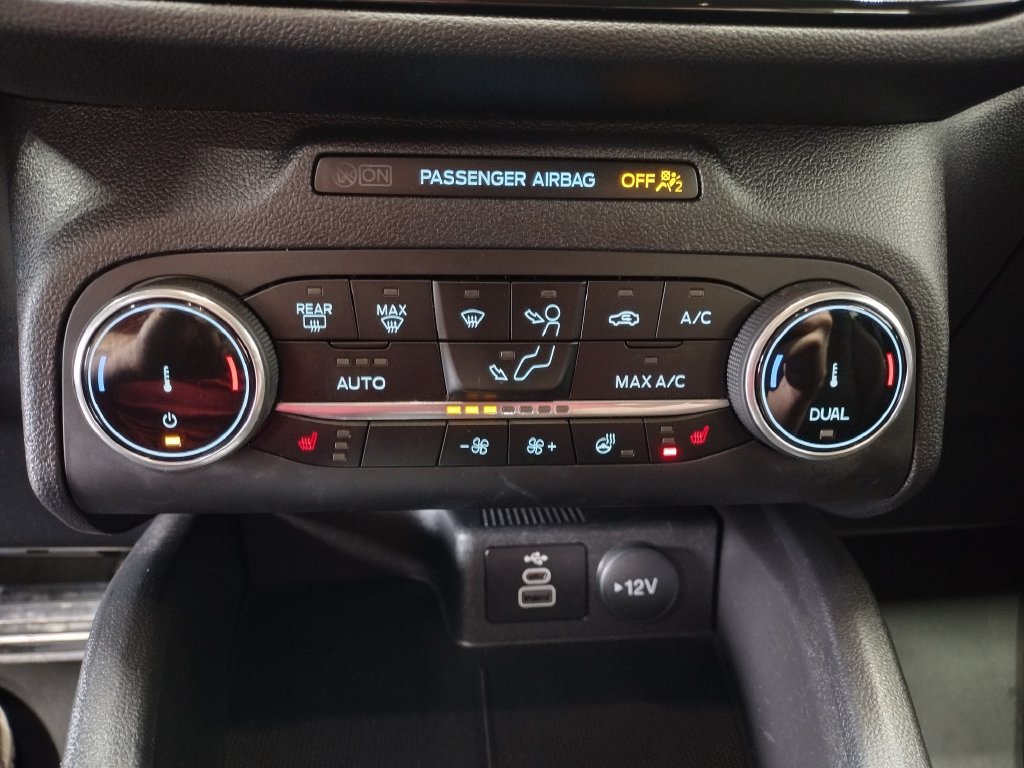 Used 2024 Ford Escape ST-Line Select AWD/4WD image 40