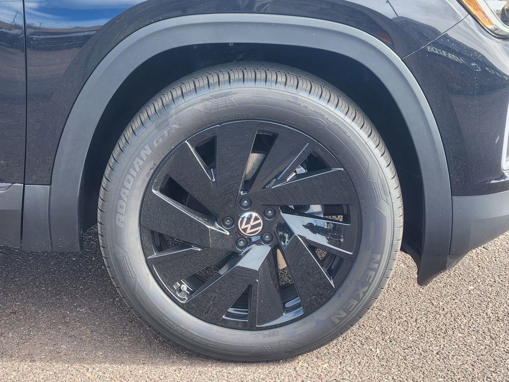 New 2026 Volkswagen Atlas SE image 30