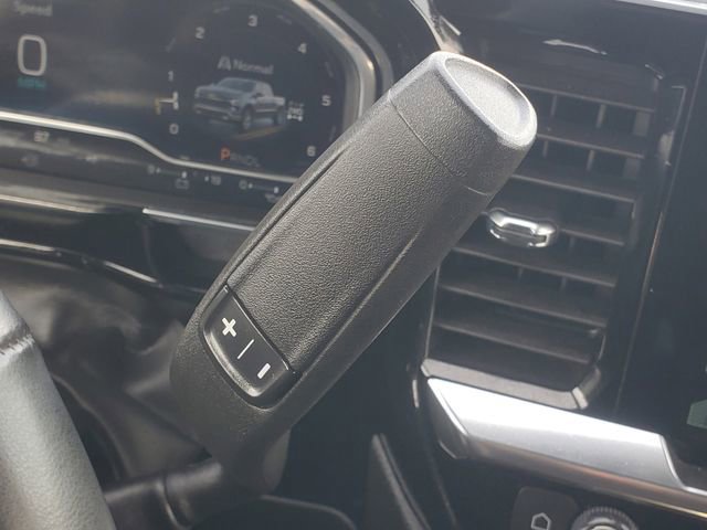 Used 2025 Chevrolet Silverado 1500 LT image 25