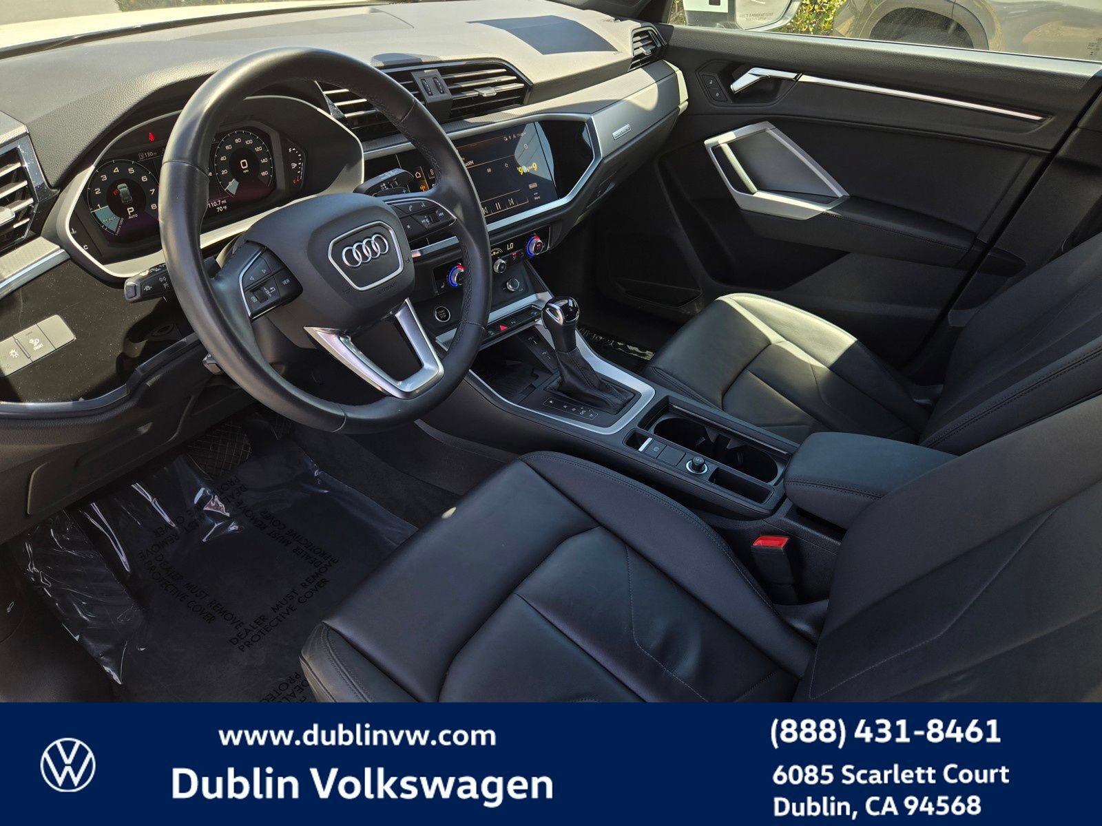 Used 2024 Audi Q3 2.0T Premium w/ Convenience Package AWD/4WD image 9