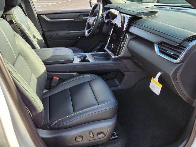 New 2026 GMC Acadia Elevation w/ Black Edition FWD image 17