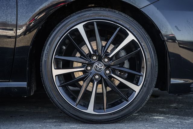 Used 2018 Toyota Camry XSE image 20