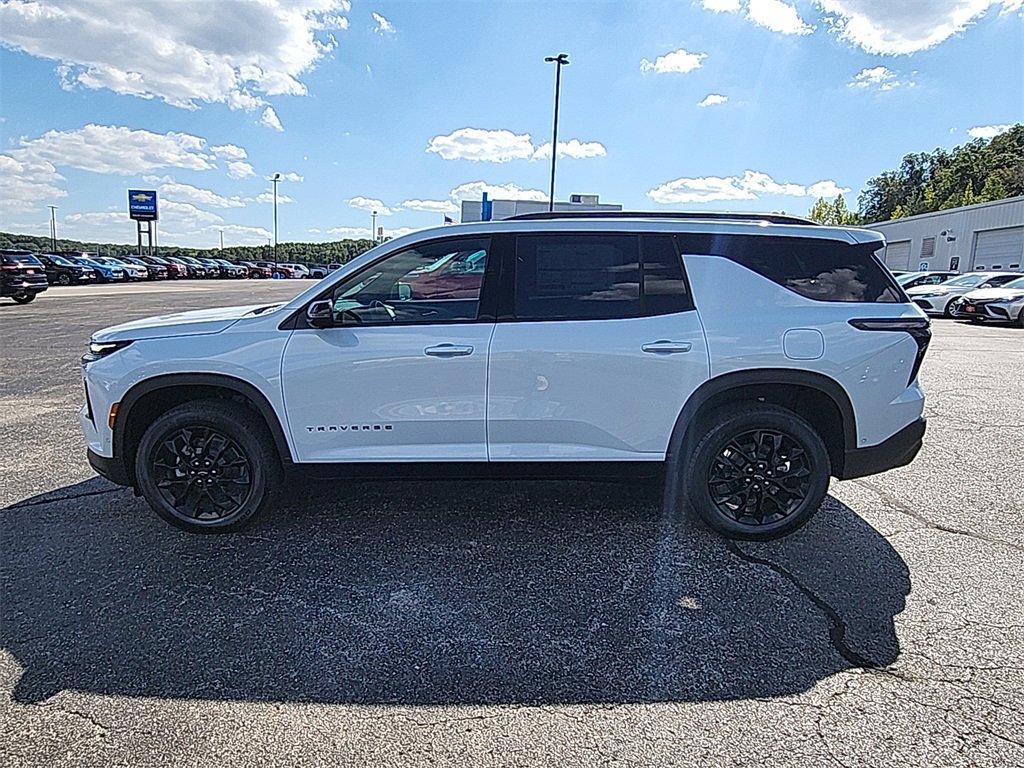 New 2026 Chevrolet Traverse LT w/ Enhanced Driving Package image 5