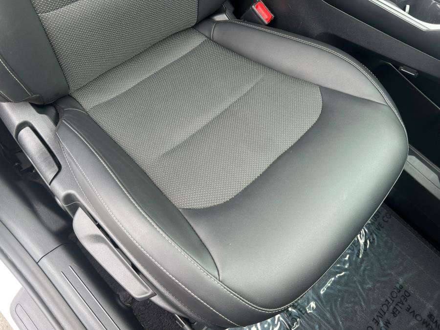Used 2024 Kia EV6 Light image 36