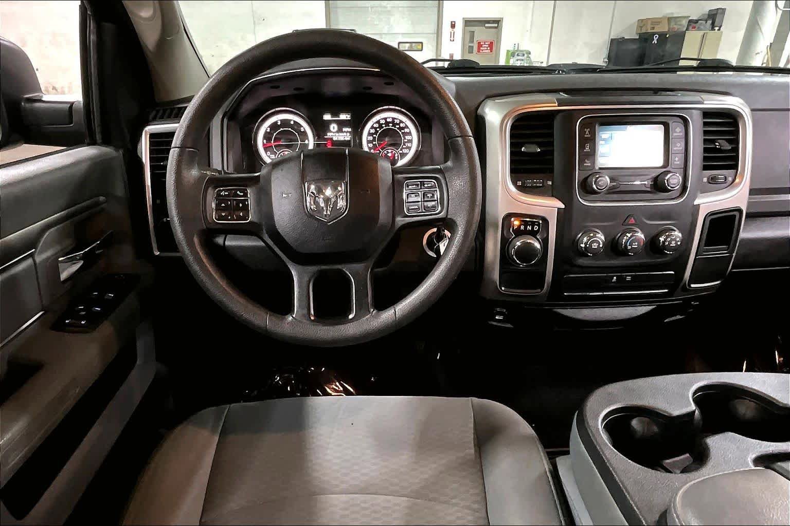 Used 2019 RAM 1500 Classic SLT RWD image 6