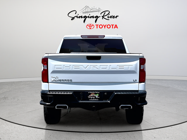 Used 2026 Chevrolet Silverado 1500 LT Trail Boss AWD/4WD image 5