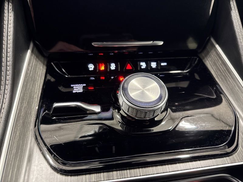 Used 2024 Jeep Wagoneer Series II image 40