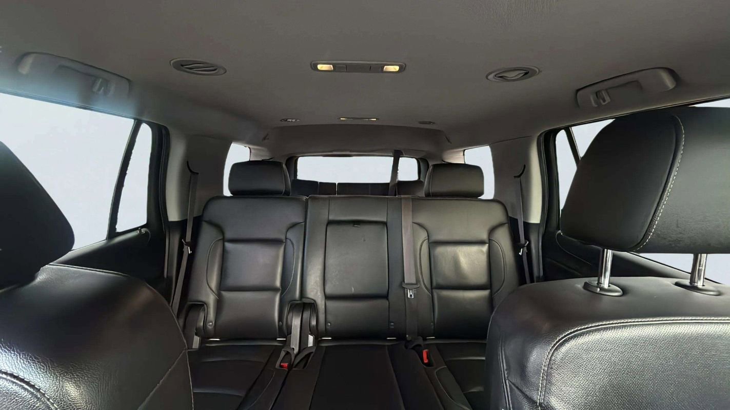 Used 2017 GMC Yukon SLT image 16