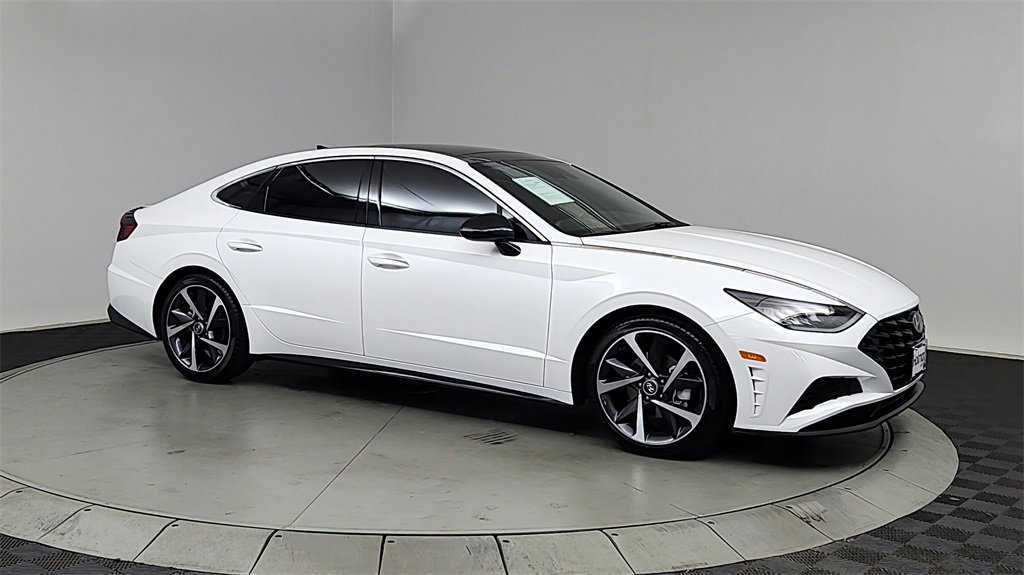 Used 2022 Hyundai Sonata SEL Plus image 1