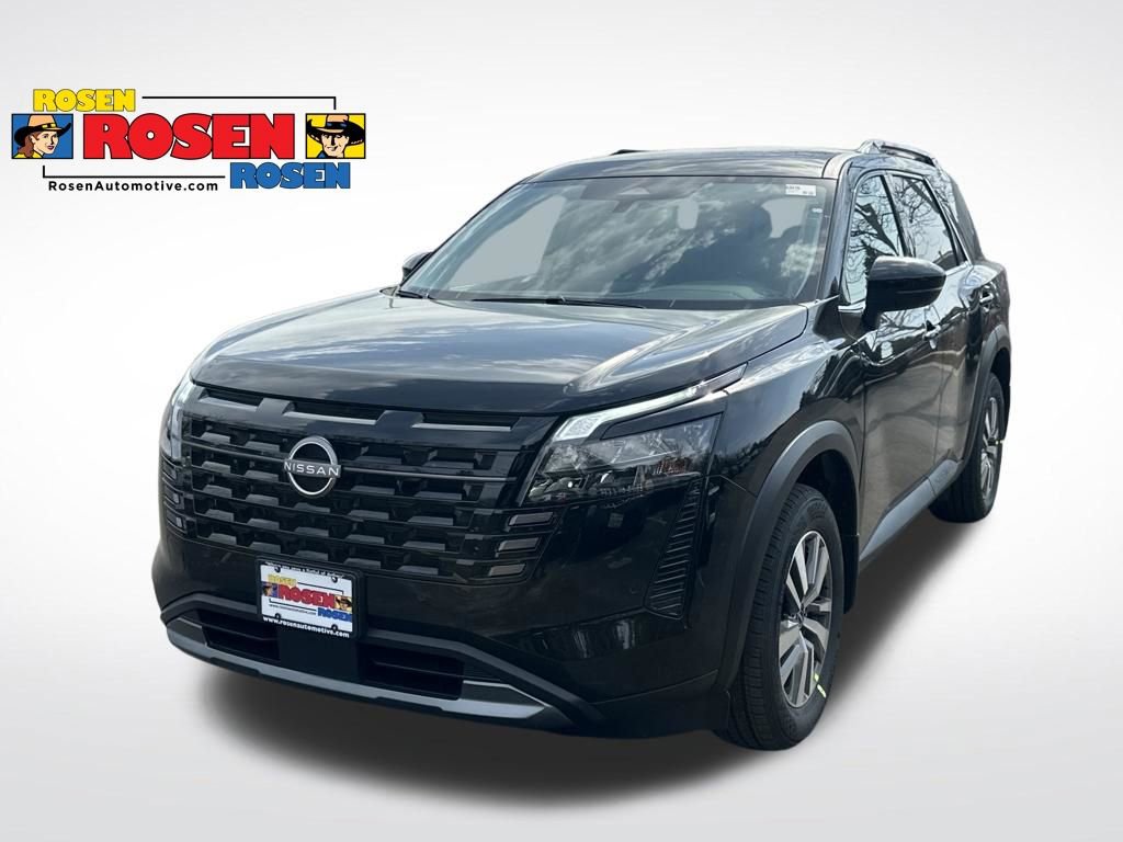 New 2026 Nissan Pathfinder SL image 1
