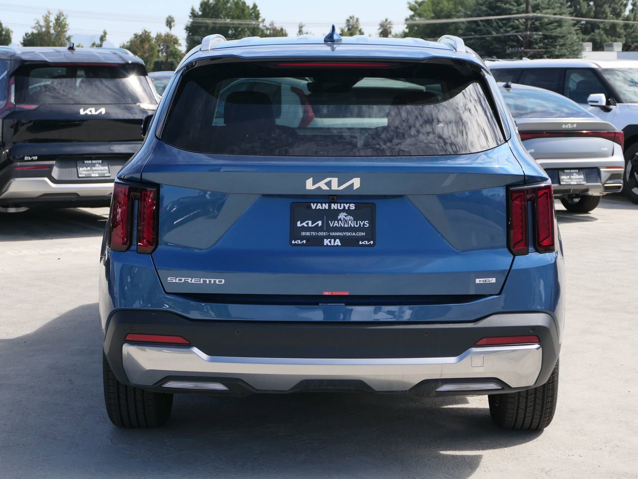 New 2025 Kia Sorento EX image 5