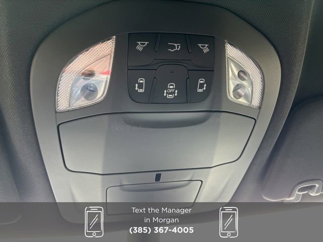 New 2026 Chrysler Pacifica Select FWD image 30