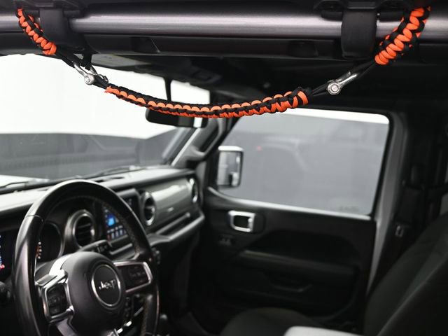 Used 2020 Jeep Wrangler Unlimited Sahara AWD/4WD image 18