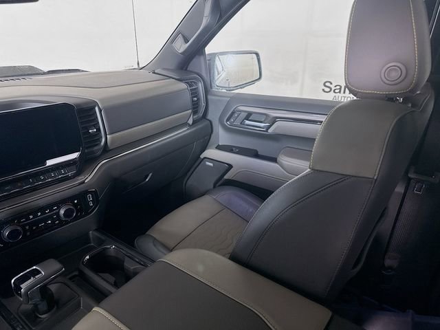 Used 2024 Chevrolet Silverado 1500 ZR2 w/ LPO, Dark Essentials Package image 27