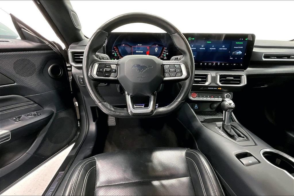 Used 2024 Ford Mustang Premium image 7