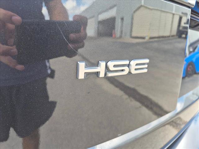 Used 2018 Land Rover Range Rover HSE AWD/4WD image 11