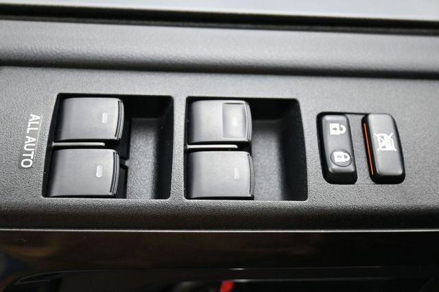 Used 2023 Toyota 4Runner TRD Off-Road Premium w/ Off Road Premium Plus Package AWD/4WD image 15