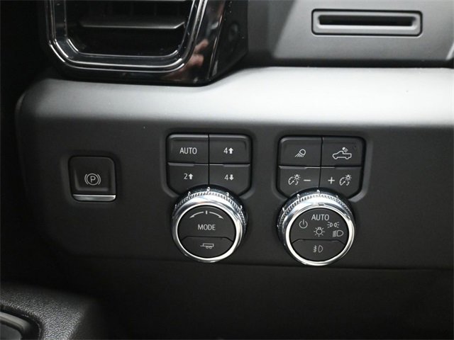 Used 2023 GMC Sierra 1500 AT4 w/ AT4 Premium Package image 29
