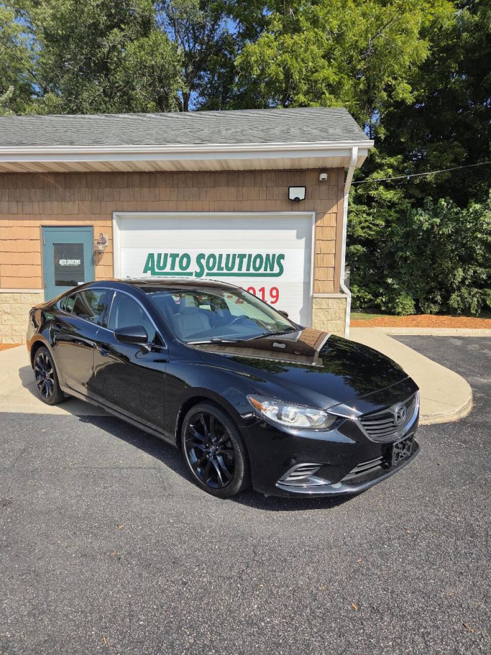 Used 2015 MAZDA MAZDA6 Touring image 1
