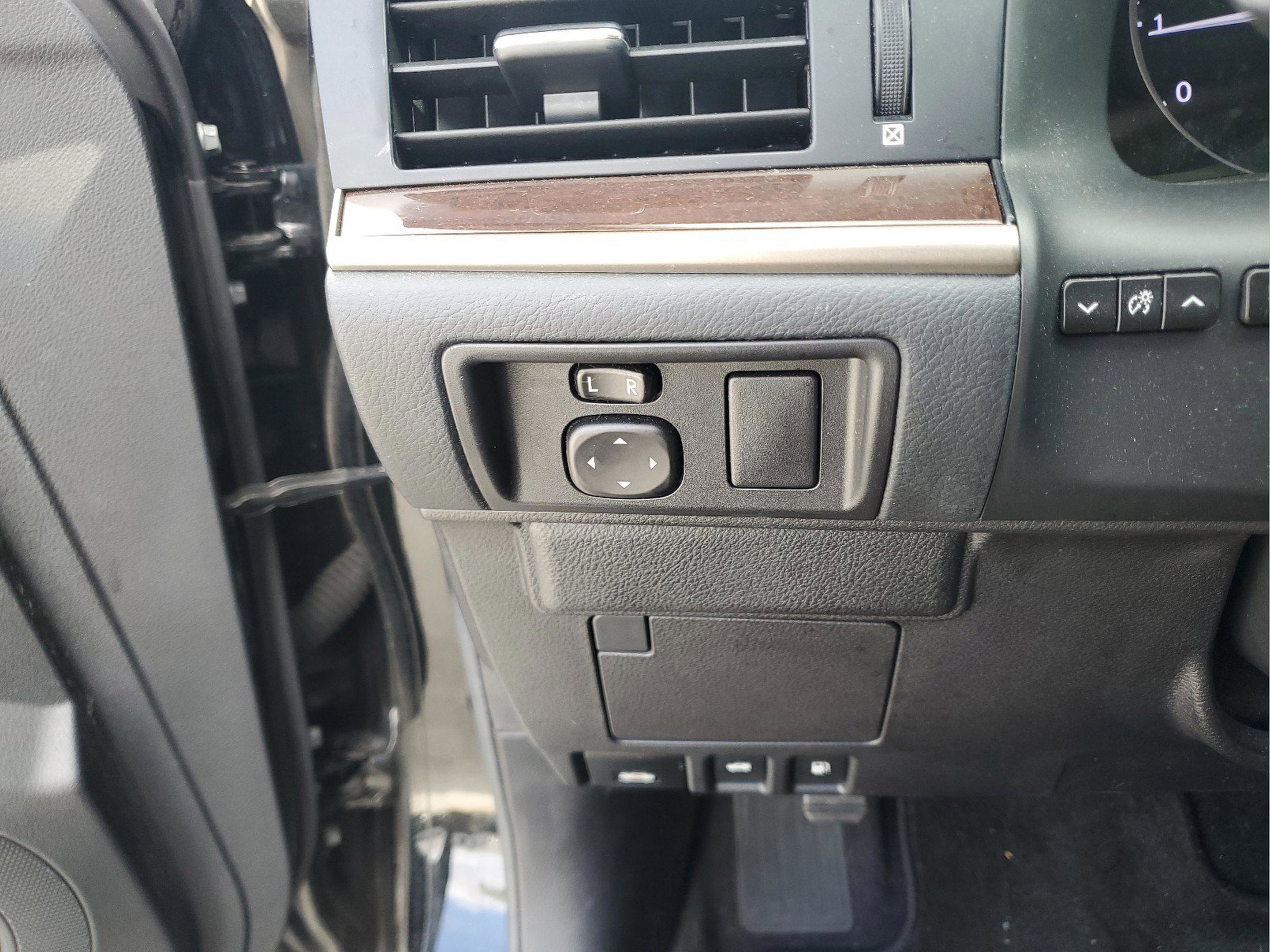 Used 2013 Lexus ES 350 w/ Premium Pkg image 26