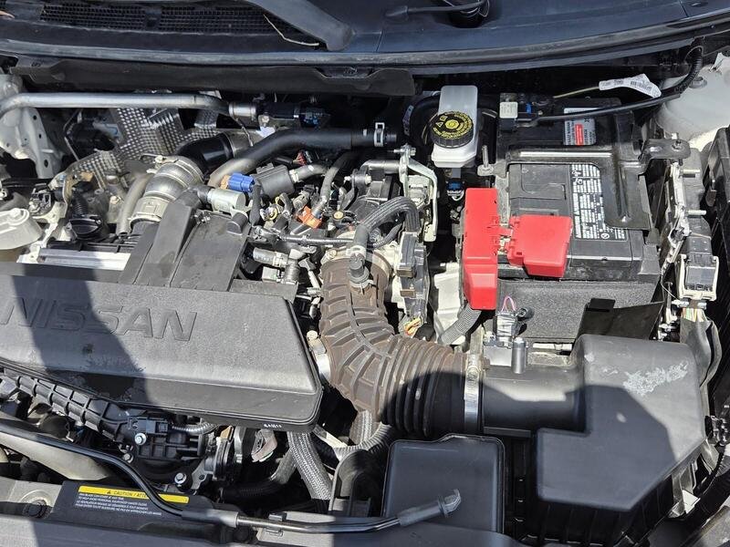 Used 2024 Nissan Rogue S FWD image 21