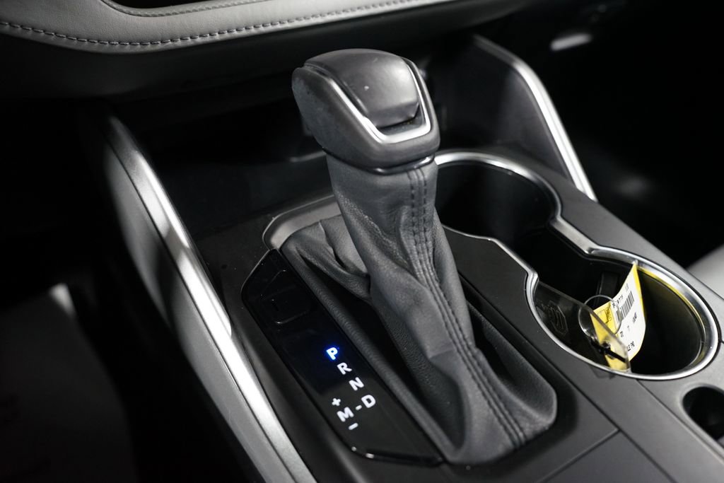 Used 2022 Toyota Highlander XLE image 20