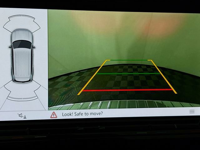 New 2026 Volkswagen Atlas SEL image 15
