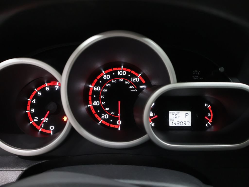 Used 2009 Toyota Matrix FWD image 30