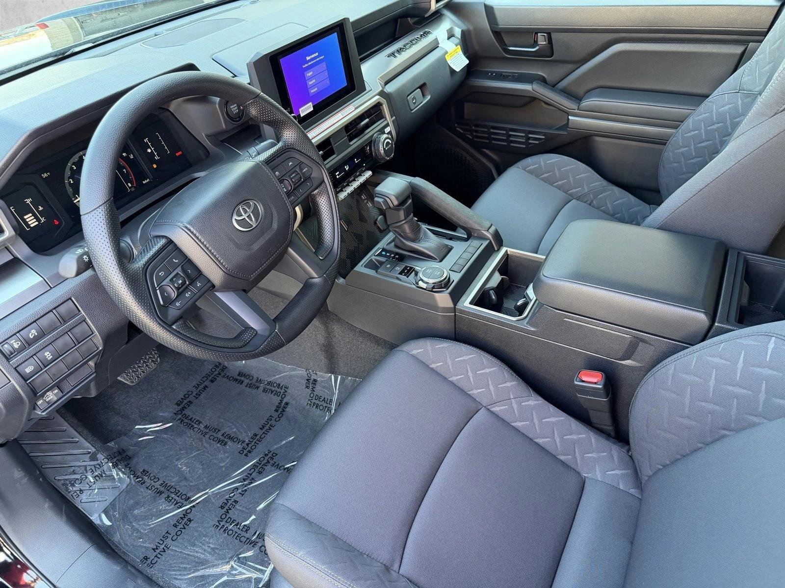 Certified 2025 Toyota Tacoma SR5 AWD/4WD image 13