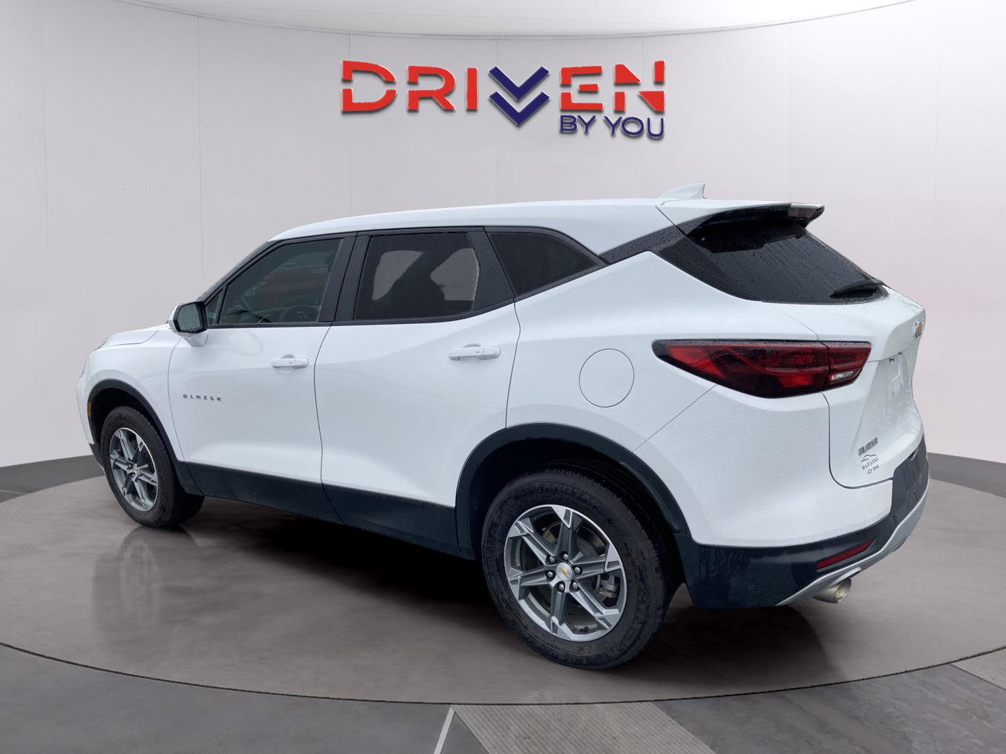 Used 2024 Chevrolet Blazer LT image 4