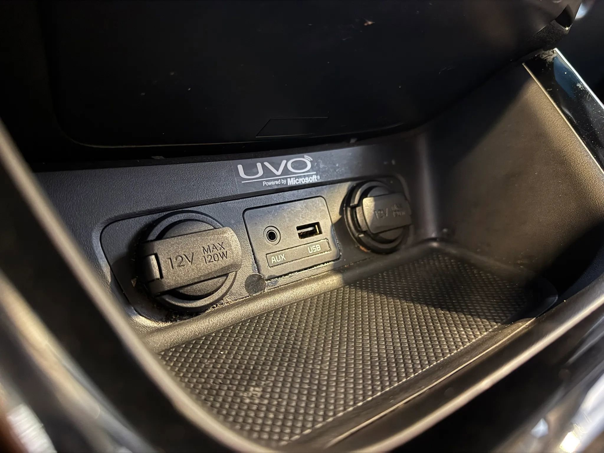 Used 2014 Kia Sorento LX image 17