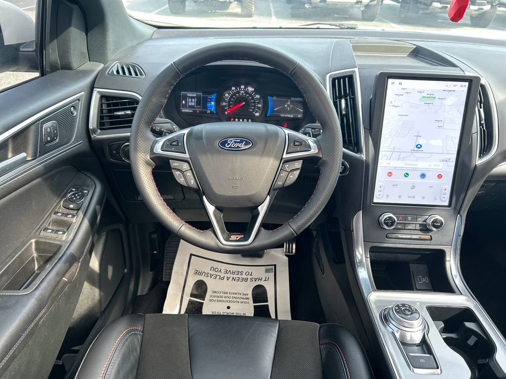 Used 2024 Ford Edge ST w/ Equipment Group 401A image 15