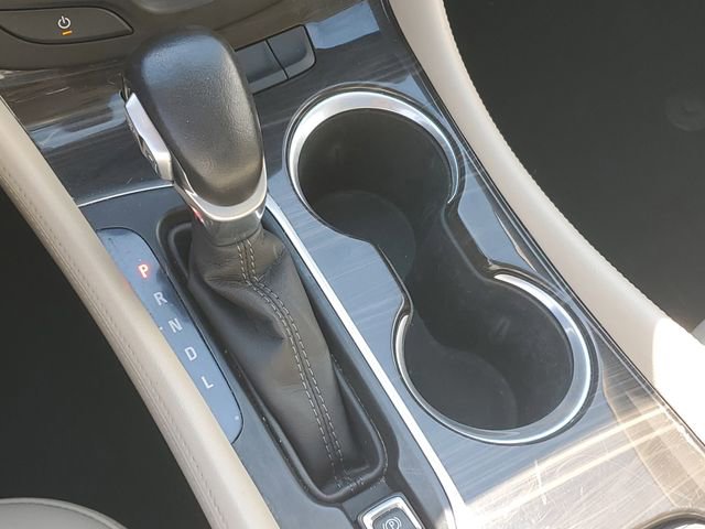 Certified 2020 Buick Envision Preferred FWD image 28