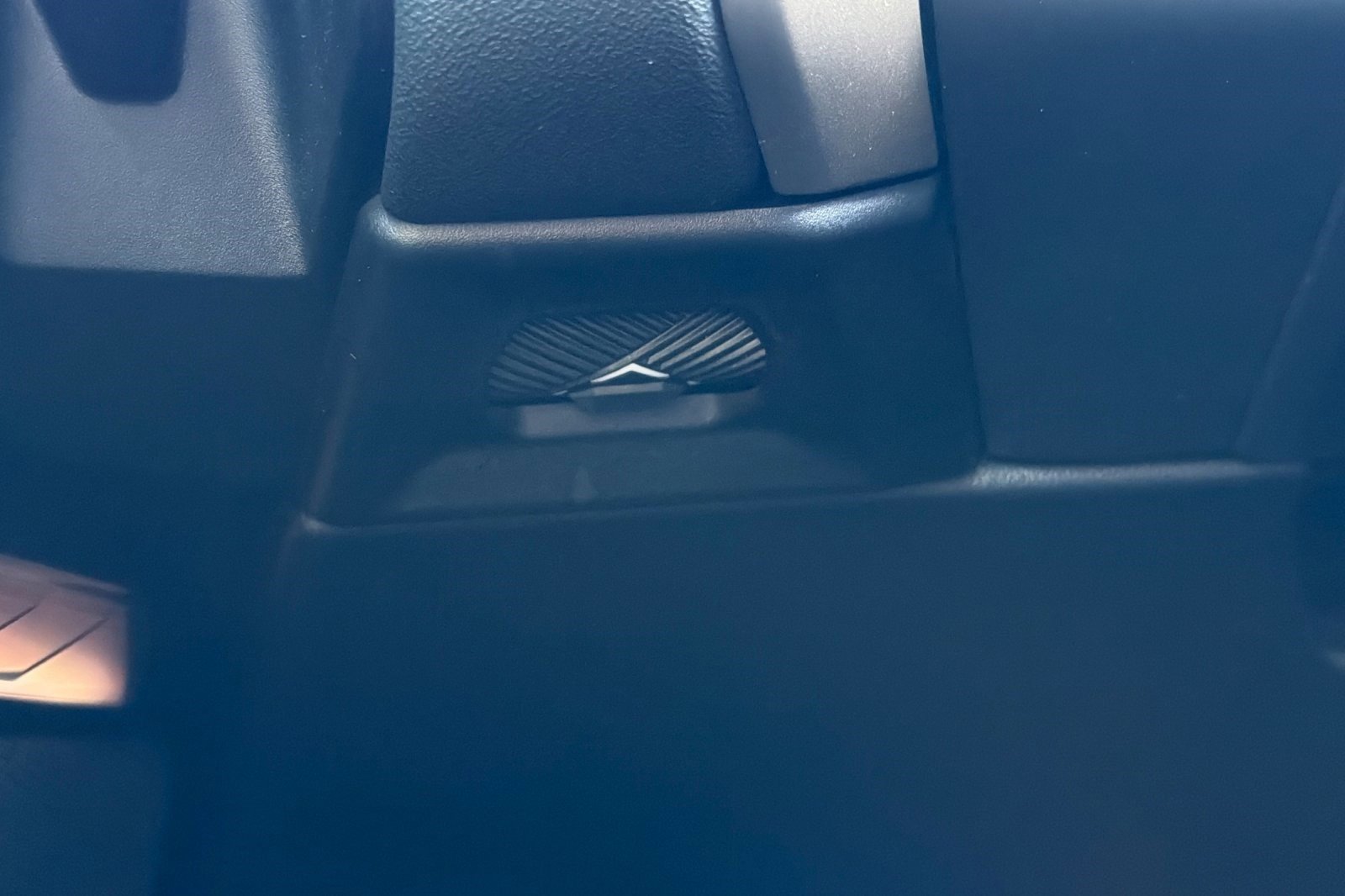 Used 2025 BMW X3 xDrive30i w/ Premium Package image 35