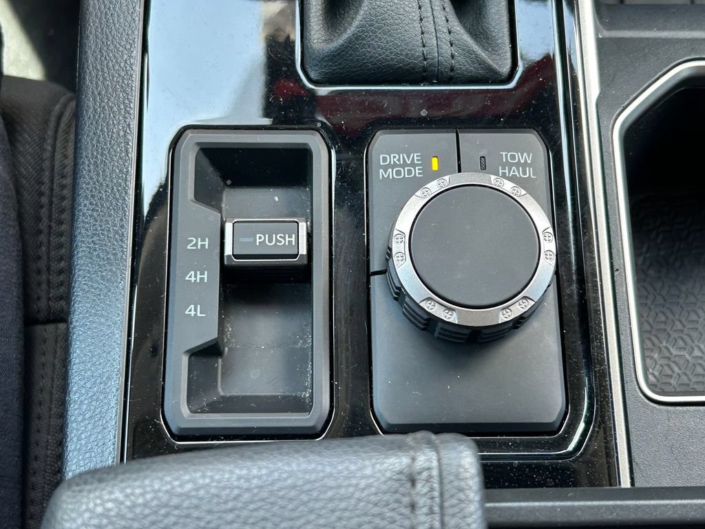 Used 2024 Toyota Tundra SR5 AWD/4WD image 27