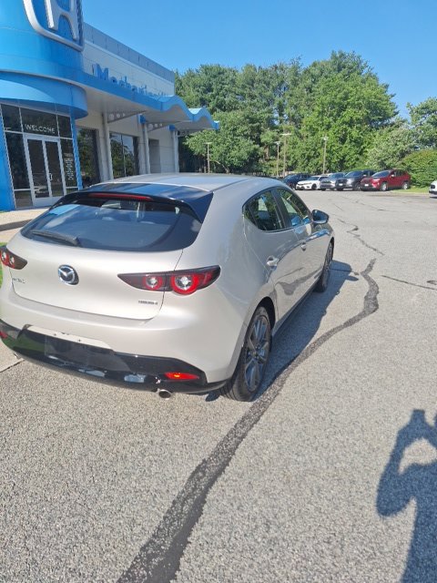 Used 2023 MAZDA MAZDA3 s FWD image 6