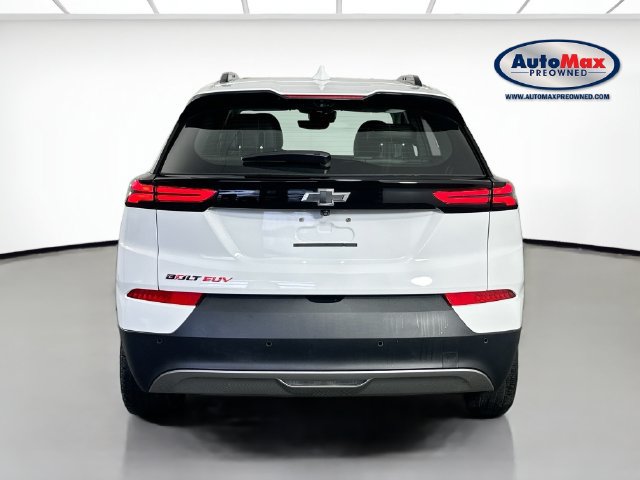 Used 2023 Chevrolet Bolt EUV Premier w/ Sun & Sound Package FWD image 8