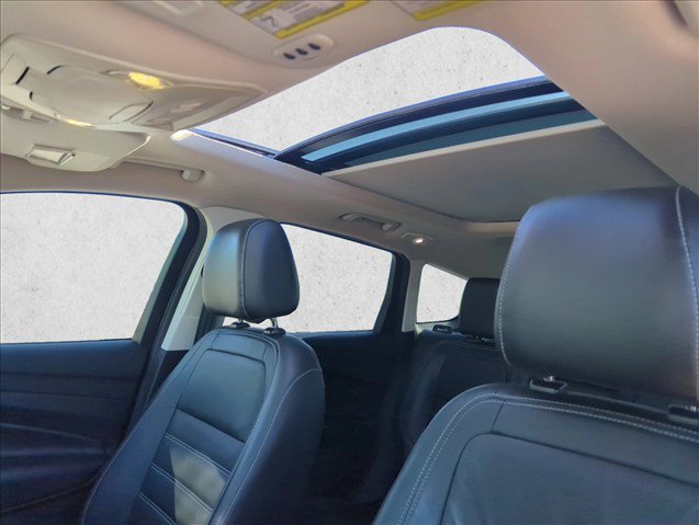 Used 2017 Ford Escape Titanium FWD image 24