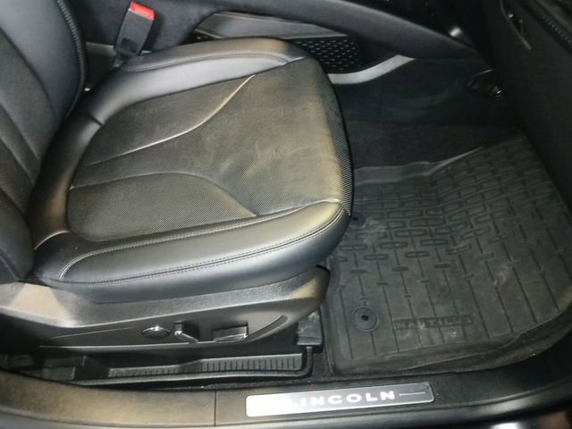 Used 2023 Lincoln Nautilus Reserve FWD image 50