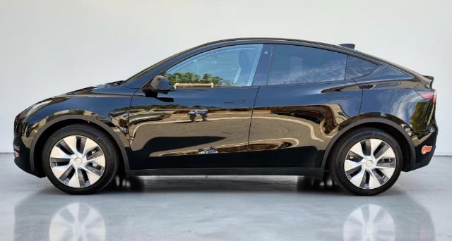 Used 2020 Tesla Model Y Long Range AWD/4WD image 3