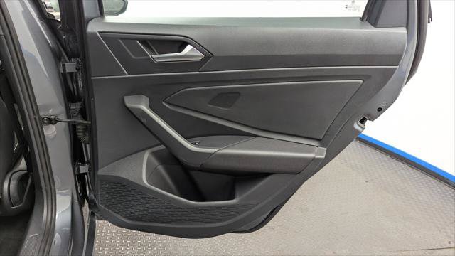 Used 2024 Volkswagen Jetta Sport FWD image 19