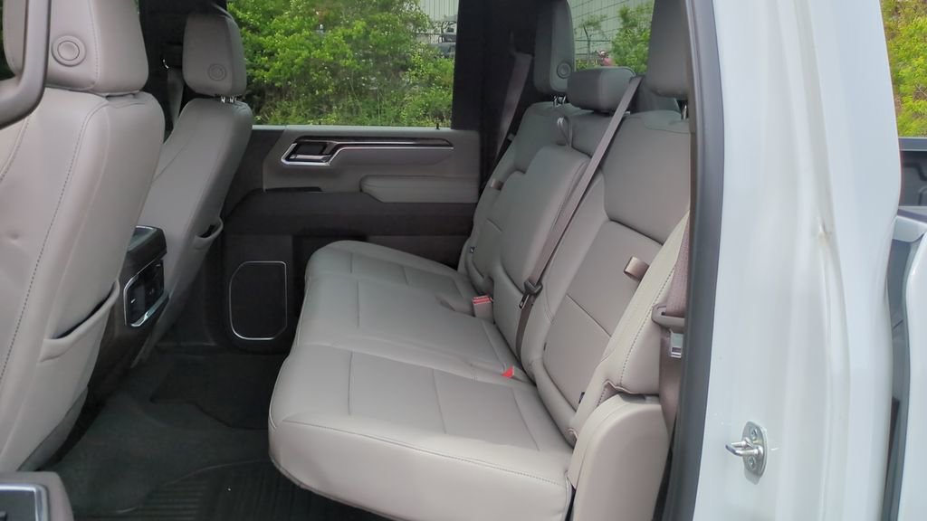 Used 2025 Chevrolet Silverado 2500 LTZ w/ LTZ Convenience Package image 14