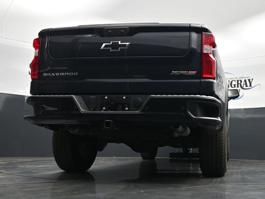 Used 2022 Chevrolet Silverado 1500 ZR2 w/ Technology Package image 22