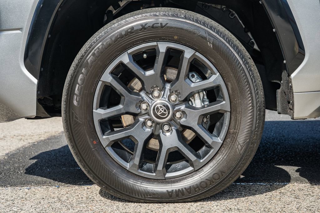 Used 2023 Toyota Tundra Platinum image 19